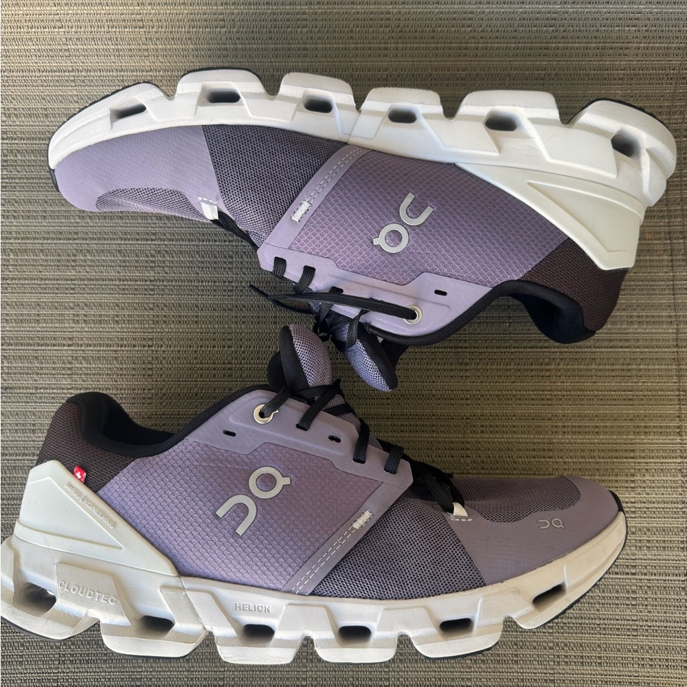 On Running Cloudflyer 4 Shark/Pearl Sneakers 71-98092 Men's Sneakers SZ:11.5M